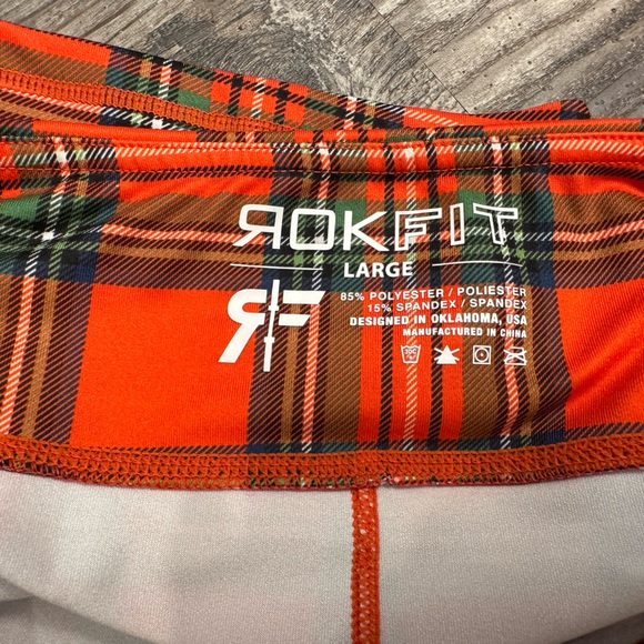 Rokfit Celia Gabbiani Booty Shorts (L) - Picture 3 of 3